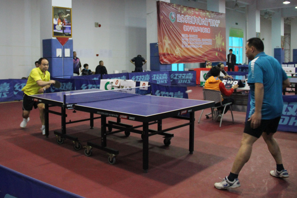 也再次向世 也再次向世